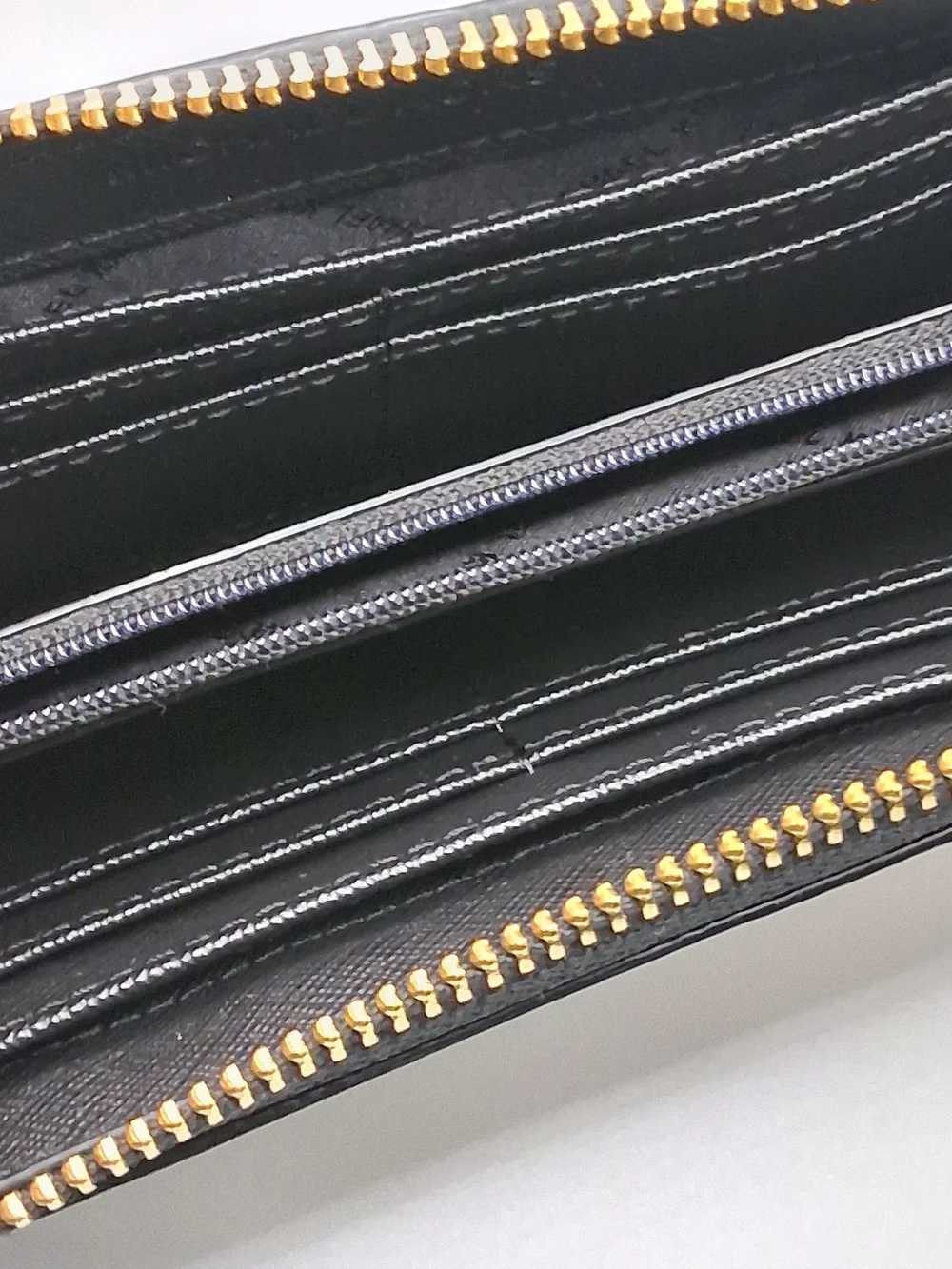 Michael Kors Jet Set Travel Three Quarter Black Pebble Leather Wallet